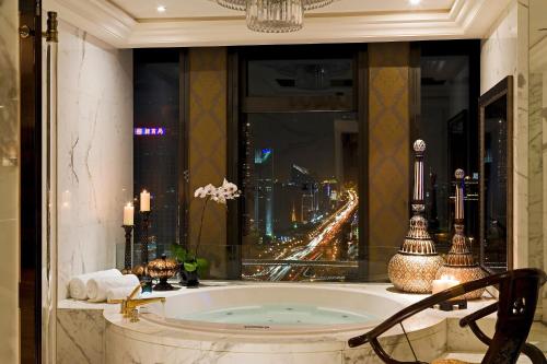 Bathroom, Wanda Vista Beijing in CBD/Guomao