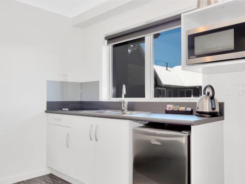 ห้องครัว, มาตามาตา เซ็นทรัล โมเต็ล (Matamata Central Motel) in มาทามาทา