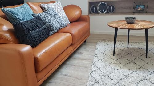 So kuschelig und stylisch! Traumwohnung PANORAMA in Elz bei Limburg Lahn