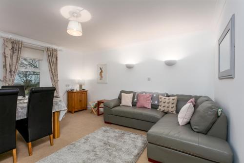 Ash Cottage - Donnini Apartments, , Ayrshire and Arran