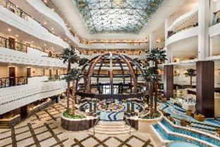 Mövenpick Grand Al Bustan, Dubai (foto 9)