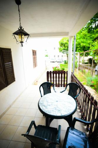 Apartments Bobo - image 12