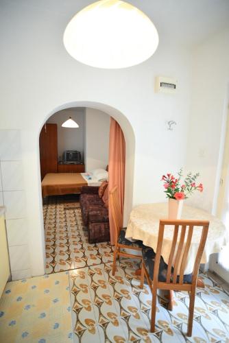 Apartments Bobo - image 4