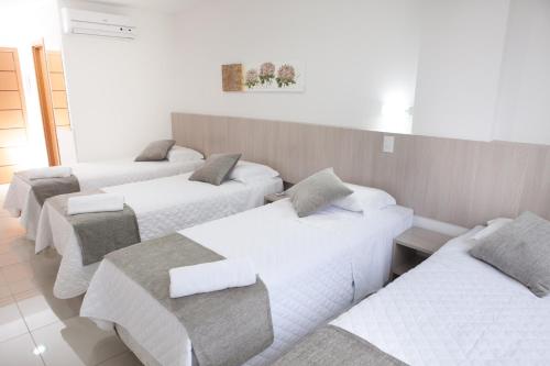 Luxury Quadruple Room image 2