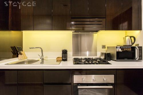 Staycae Holiday Homes - Majestine - image 10