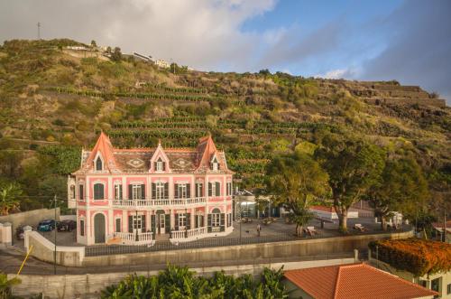 1905 Zino's Palace - image 3