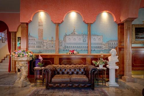 Hotel Napoleon - image 13