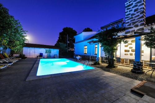 Santo António's Guesthouse (Santo Antonio's Guesthouse) in Alcabideche