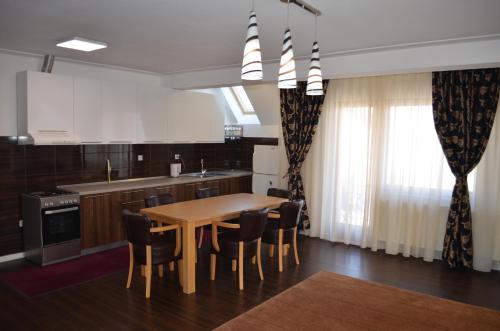 VILLA HIPODROM ilidza apartments - image 3