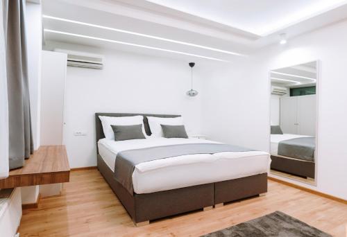Boutique Hotel Nea - image 5