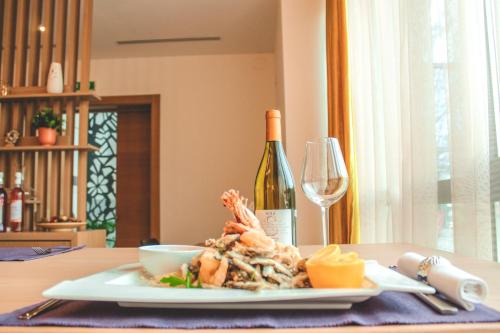 Hotel Avenue - image 4