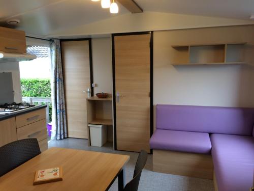 Mobile Home ( 6 Adults)