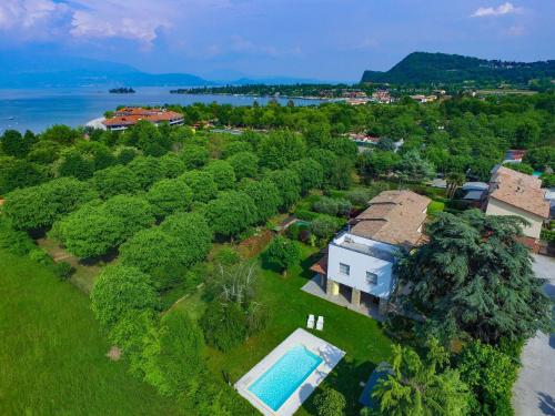 Villa Elena - image 12