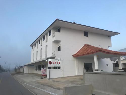 猜也蓬 อันตงเพลส Anton place 3星级 酒店 大堂