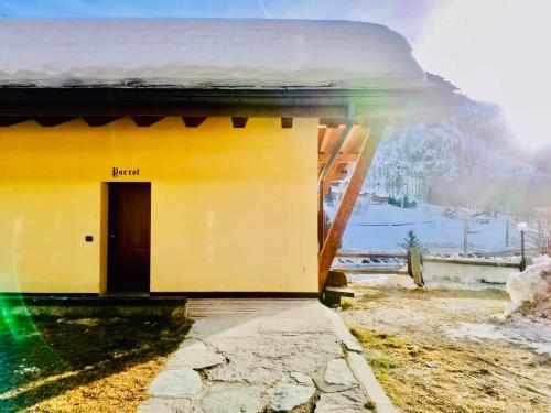 238404646 Chalet du Lys Hotel & SPA