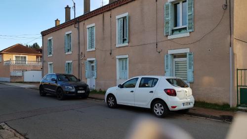 Jolie appartement moderne à Roanne - Location saisonnière - Roanne