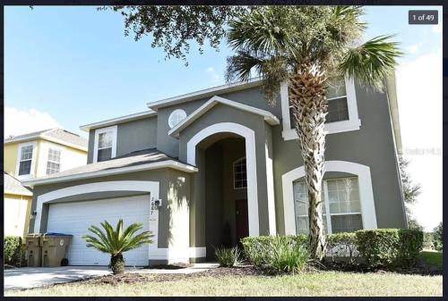 7 Bedroom, 6 bath and pool near Disney in Emerald Island 4 King Master Suites thumb 3