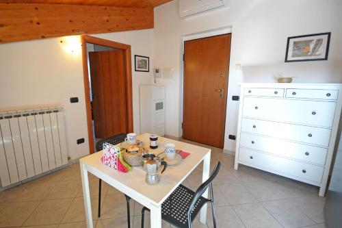 Appartamento Iris - MyHo Casa - main image