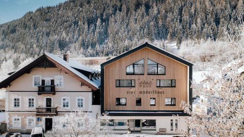  vier mäderlhaus, Pension in Eben im Pongau