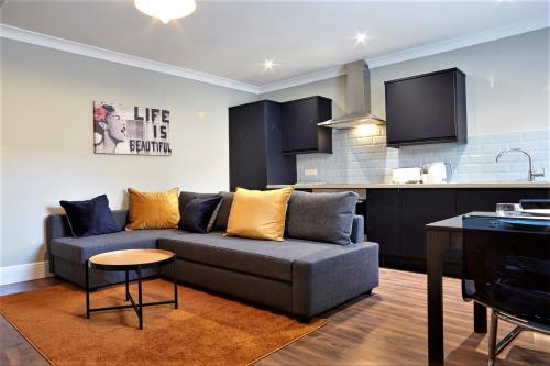 The Sunningdale - Your Apartment in Clifton
