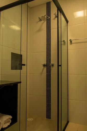 Hollyster Hotel - Photo 3