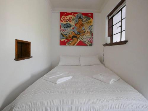 Spacious Pad in the Heart of Potts Point - image 4