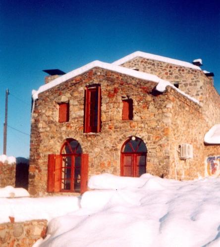 ΕΥμορφο σαν Παραμύθι ΤΗΛΙΑ - Chalet - Áno Kalívia