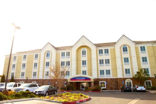 Candlewood Suites Santa Maria, an IHG Hotel