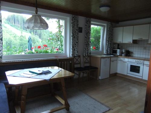 virtuve, Enghagen Haarstube in Vorderstoder
