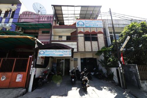 Bantal Guling Pasar Baru, Bandung