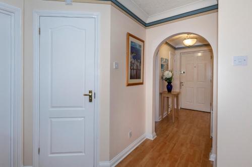 Churchill Way Suite - image 11