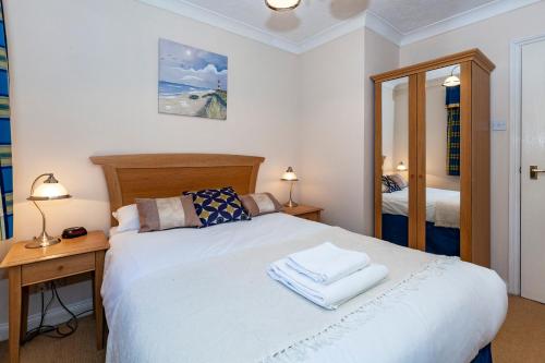 Churchill Way Suite - image 8
