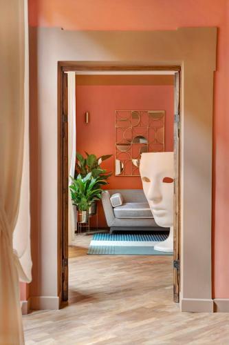 Luxury Trevi House, Rome (photo 2)