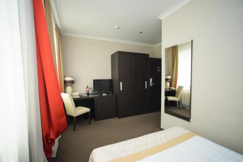 Reikartz Kharkiv Hotel - image 5