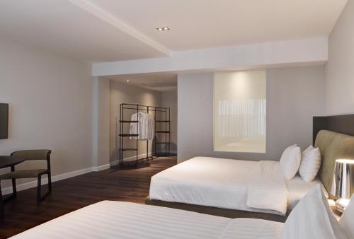 S Ram Leisure Hotel – Bangkok, NY