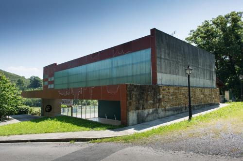 Estudios Ermitabarri