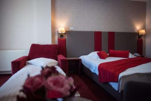 Hotel Marea Neagra - image 6