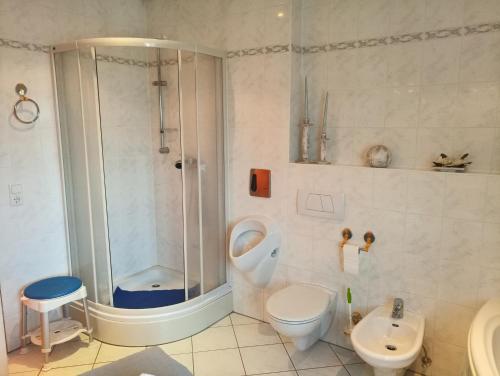 حمام, Ferienwohnung Waldblick im Haus Ludwig in Masserberg