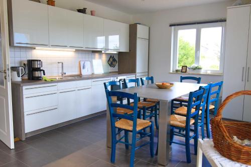 設施, 124m_Ferienhaus mit Meerblick in 克羅斯林