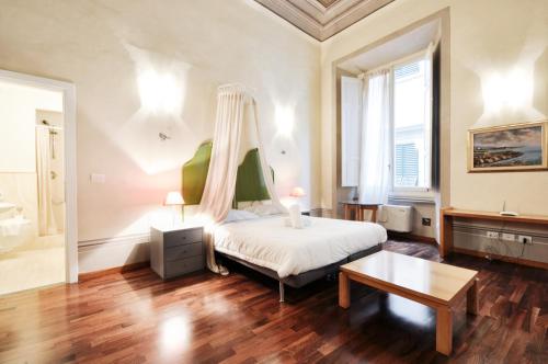  Tornaquinci Palace in Florenz