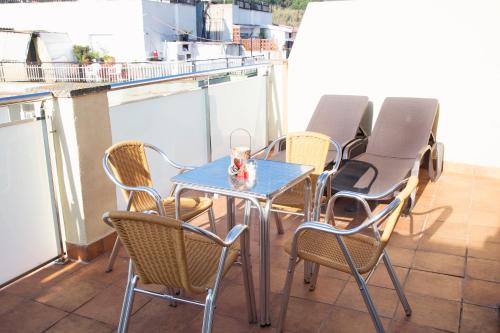 Apartamentos Comfort Calella - main image