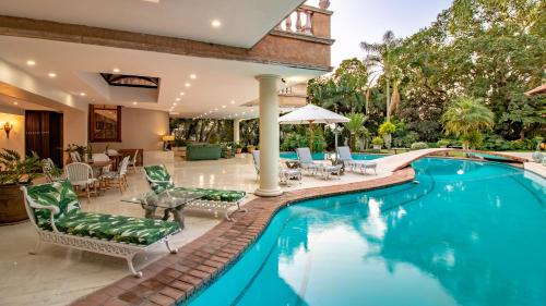 Christies at 32 on Russell, Nelspruit (fotografie 8)