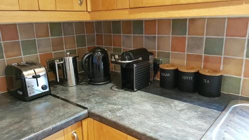 Rural escape with countryside views & Log burner