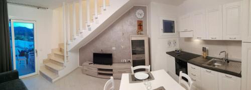 virtuve, Cala Sardinia Apartment in Viddalba