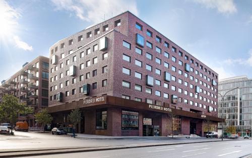 PIERDREI Hotel HafenCity Hamburg