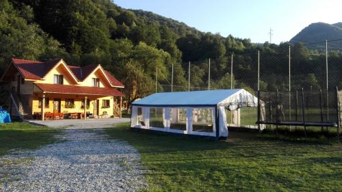 Complex turistic Nora Rau Sadului - main image