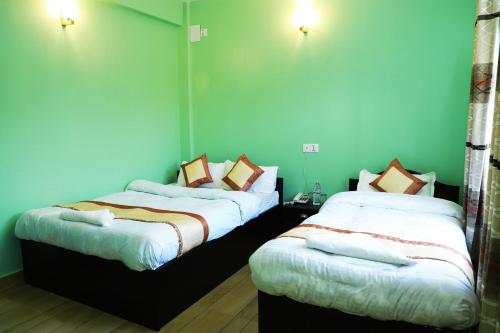 Hotel Pokhara Paradise – Pokhara, FL