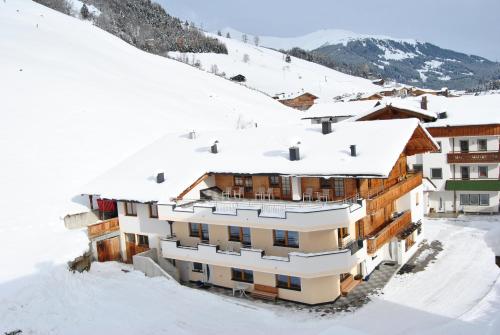 Gästehaus Hochstaffl - image 10