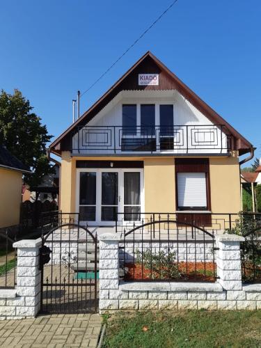  Gemütliches Ferienhaus in Gunaras in Dombóvár