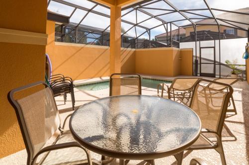 Paradise Palms Oasis - image 7